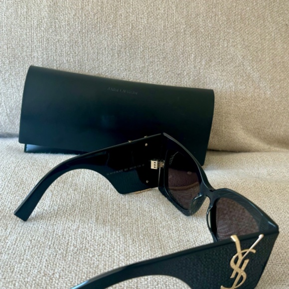 YSL-Saint Laurent Sunglasses- Black - Picture 3 of 16